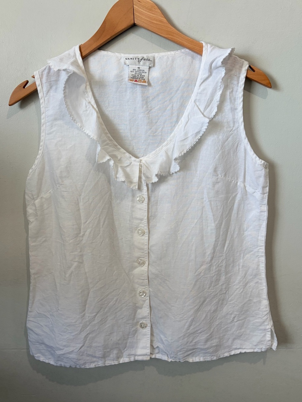 Vintage White Linen Blend Sleeveless Blouse 10 Ruffle Collar Cottagecore